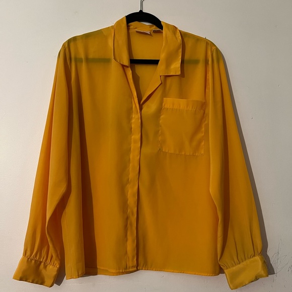 (2 for $15) Yellow Blouse - Picture 1 of 4